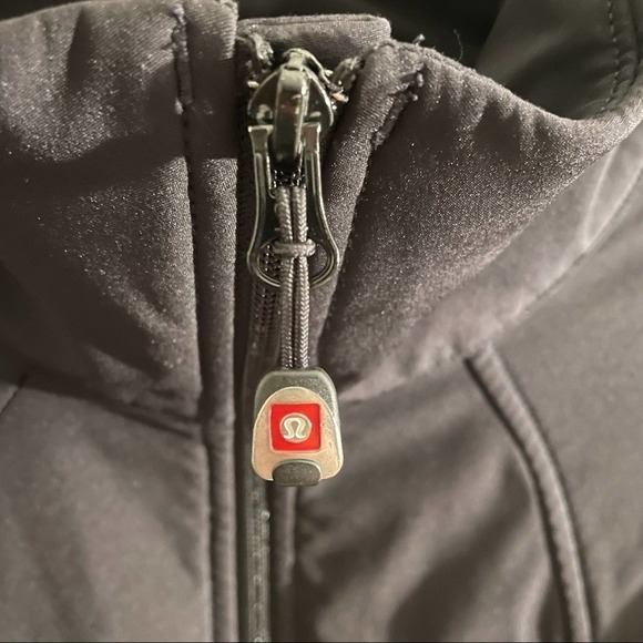 LULULEMON Rare 3/4 Sleeve Swing Jacket - Picture 2 of 6